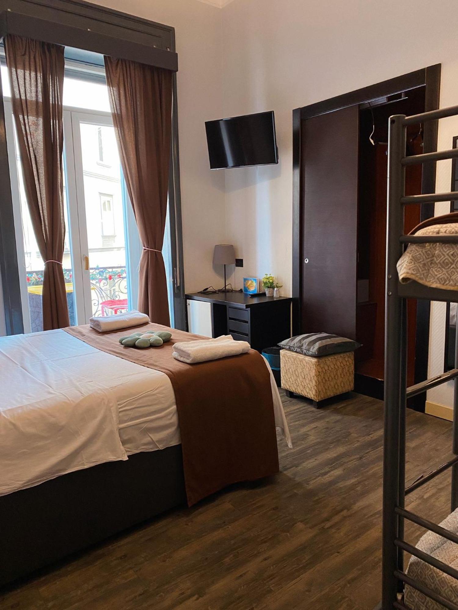 Dolce Vita Rooms Neapol Zewnętrze zdjęcie